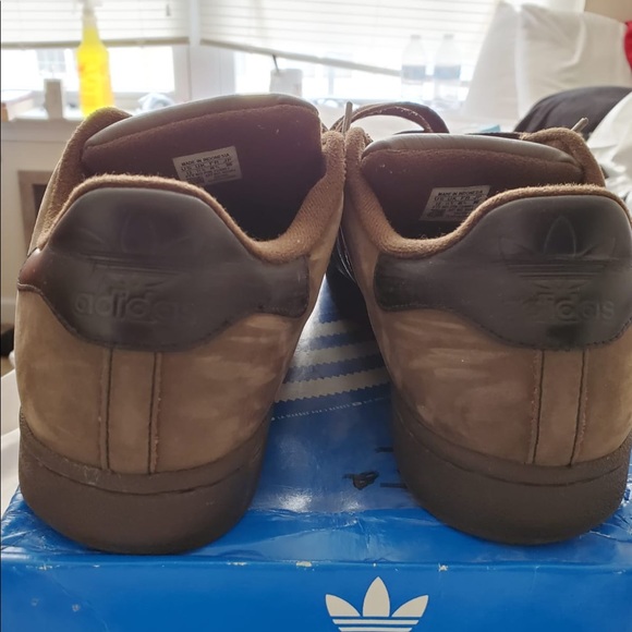 Size 11. Brown Adidas - Picture 3 of 6